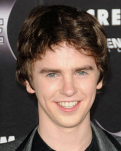 1_freddie_highmore_a