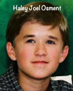 3_Haley_Joel_Osment_b